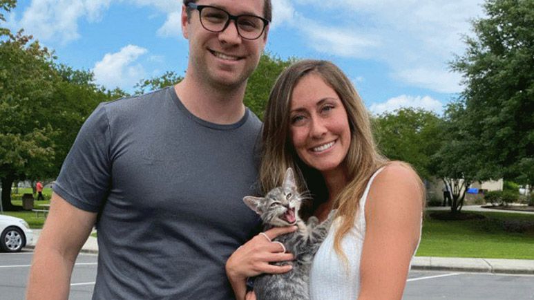 couple surprised their cat is so emotionally aware